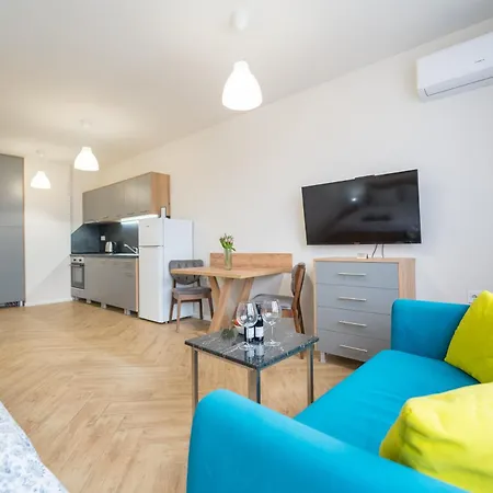 Apartment Wow For Rent 2 Bul Montevideo 25a - B Sofia