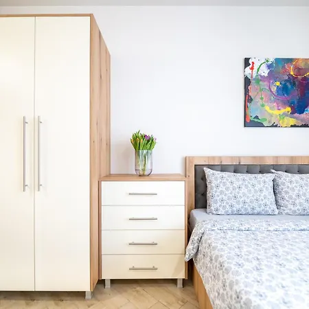 Wow For Rent 2 Bul Montevideo 25a - B Apartment