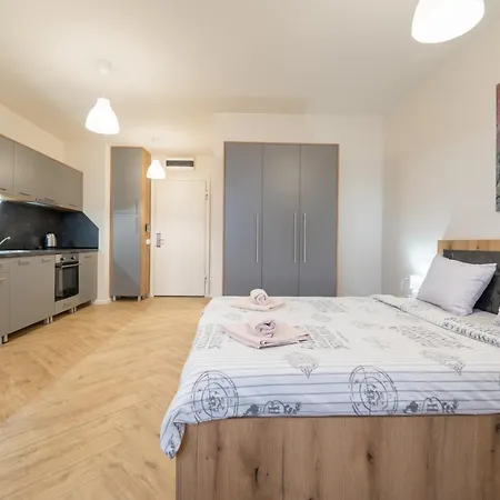 Wow For Rent 2 Bul Montevideo 25a - B Apartment *