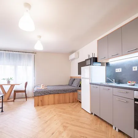 Wow For Rent 2 Bul Montevideo 25a - B Apartment *
