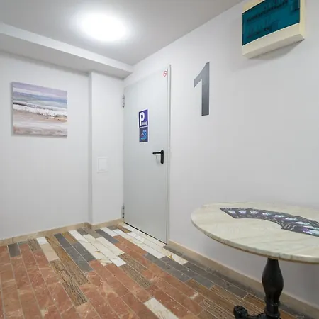 Wow For Rent 2 Bul Montevideo 25a - B * Sofia